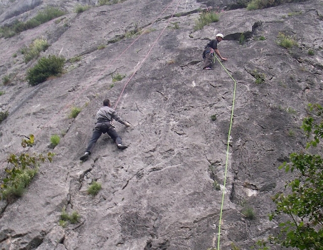  Escalada de grandes largos en Ariège 